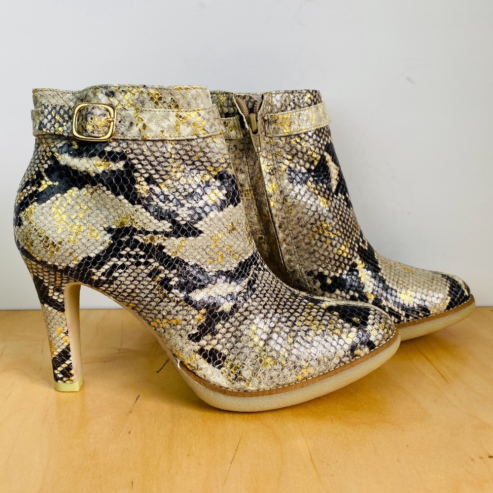 Paolo Corelli Womens Embossed Leather Ankle Boots, 8.